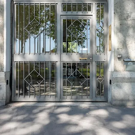 Luna Homes - Bilocale In Mac Mahon Milan Exterior photo